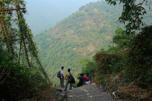 shillong Adventure Tour Packages | call 9899567825 Avail 50% Off